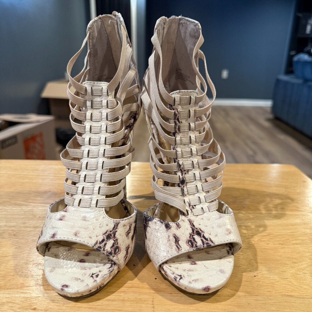 Neutral Snakeprint Heels - Size 6.5 - Caged & Chic!